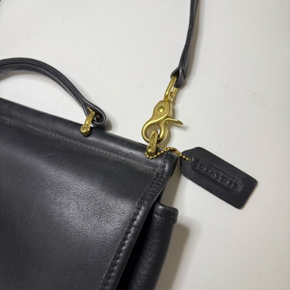 Vintage Black Leather Willis Coach Purse Crossbody Bag - Picture 16 of 16